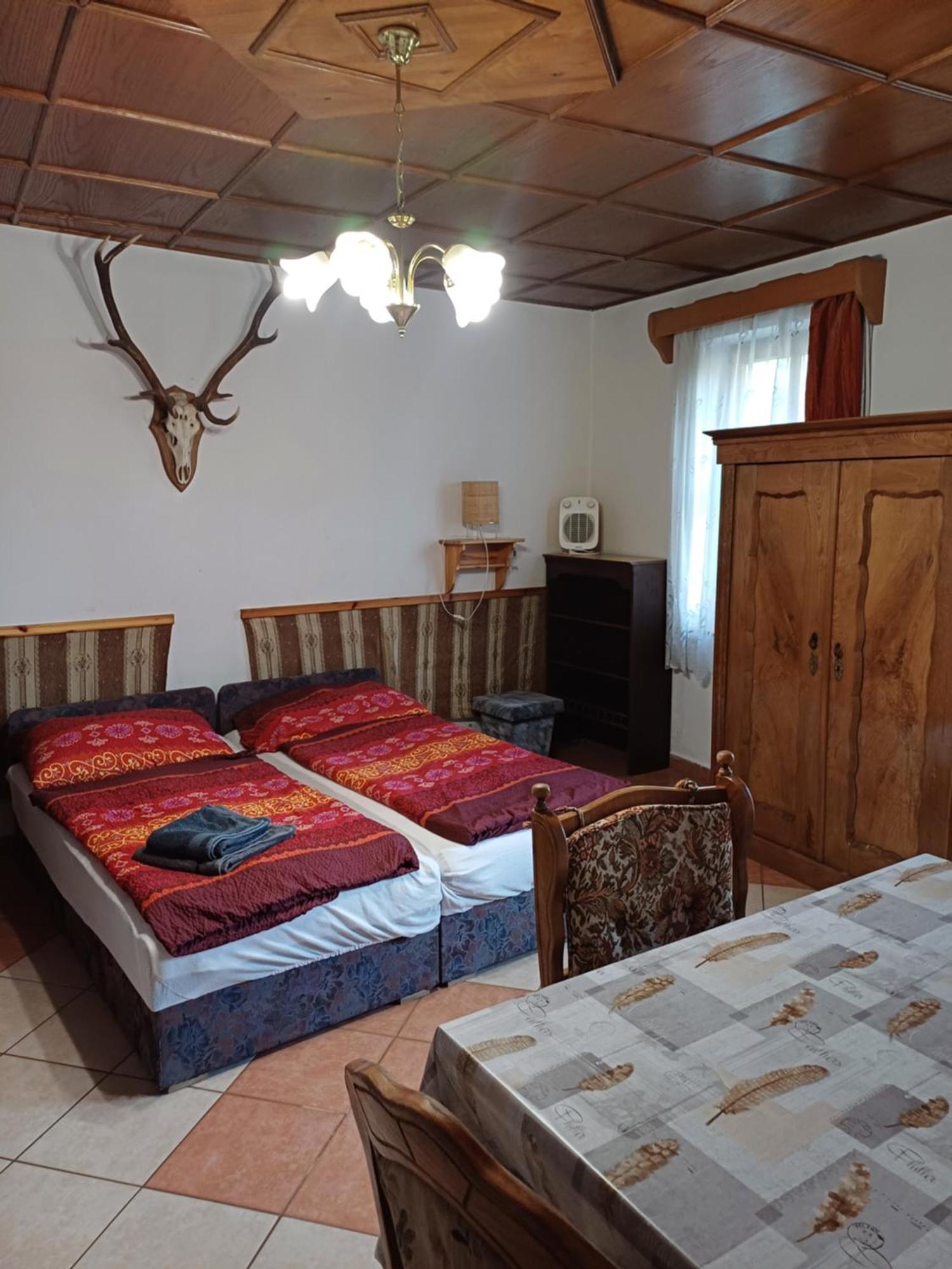 Zanati Apartmannhaz Nagykapornak ภายนอก รูปภาพ
