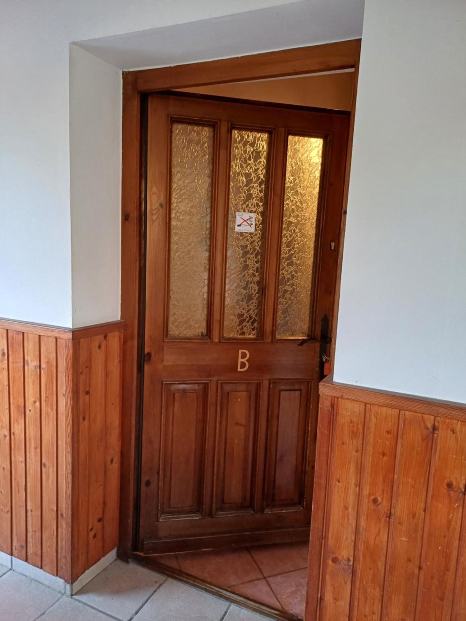 Zanati Apartmannhaz Nagykapornak ภายนอก รูปภาพ